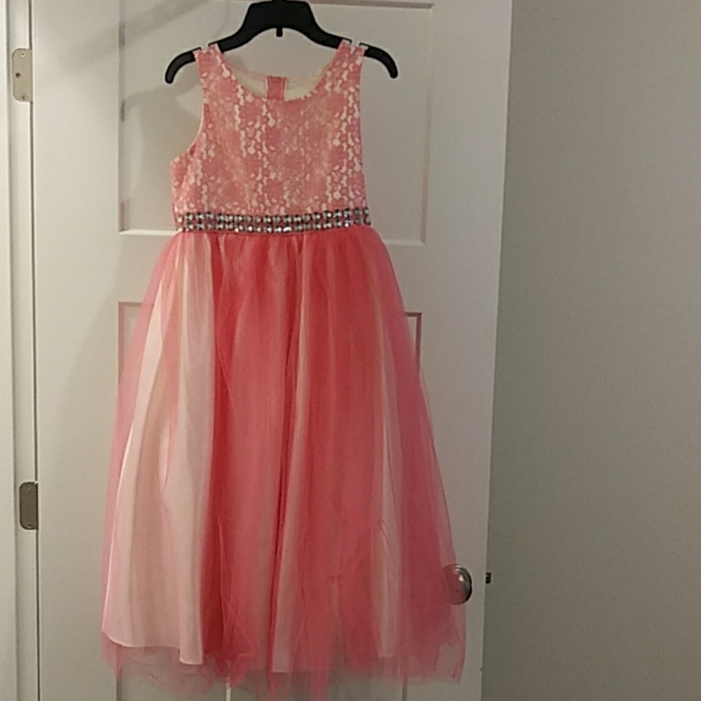 Girl dress